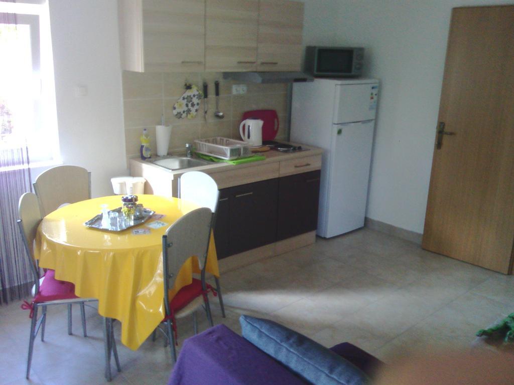 Apartments Krajici Kaštela Quarto foto